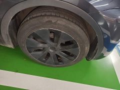 Tesla Model Y Rear-Wheel Drive - ფოტო 8