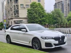 BMW 5 Series 525Li M Sport Package - ფოტო 3