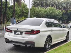BMW 5 Series 525Li M Sport Package - ფოტო 9