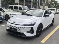 Changan UNI-V 1.5T Premium Edition - ფოტო 1