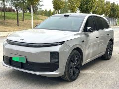 Li Auto L6 Pro Smart Refresh Edition - ფოტო 1