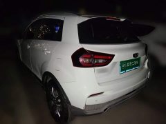Geely Emgrand X3 1.5L CVT Luxury - ფოტო 4