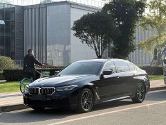 BMW 5 Series New Energy Facelift 535Le M Sport Package - ფოტო 1