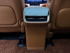 AITO M8 Pure Electric Max 5-Seater Long Range Version (192-Channel LiDAR) - ფოტო 13