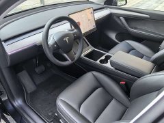 Tesla Model Y Rear-Wheel Drive - ფოტო 20