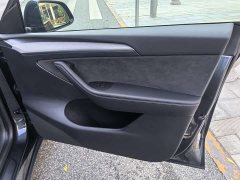 Tesla Model Y Rear-Wheel Drive - ფოტო 9