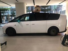 Li Auto MEGA Home - ფოტო 6