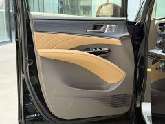 Denza D9 DM-i 970 AWD Flagship - ფოტო 4
