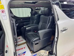 Toyota Vellfire Crown Hybrid 2.5L HV Luxury Edition - ფოტო 8