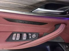 BMW 5 Series Facelift 530Li Premier M Sport Package - ფოტო 11