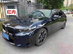 BMW 5 Series Facelift 530Li Premier M Sport Package - ფოტო 1