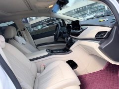 Buick GL8 Land Business Class Comfort Edition - ფოტო 14