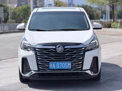 Buick GL8 Land Business Class Comfort Edition - ფოტო 2