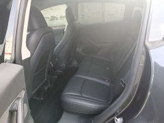 Tesla Model Y Rear-Wheel Drive - ფოტო 5