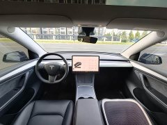 Tesla Model Y Rear-Wheel Drive - ფოტო 11