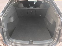 Tesla Model Y Rear-Wheel Drive - ფოტო 12