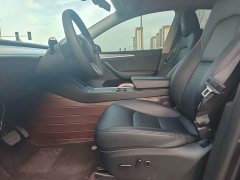 Tesla Model Y Rear-Wheel Drive - ფოტო 6