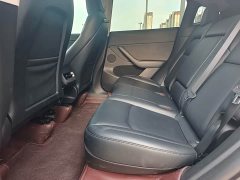 Tesla Model Y Rear-Wheel Drive - ფოტო 8