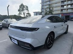 Geely Galaxy E8 550km Rear-Wheel Drive Pro - ფოტო 7