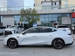 Geely Galaxy E8 550km Rear-Wheel Drive Pro - ფოტო 9