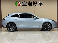 AITO M5 Pure Electric Rear-Wheel Drive Standard Edition - ფოტო 4