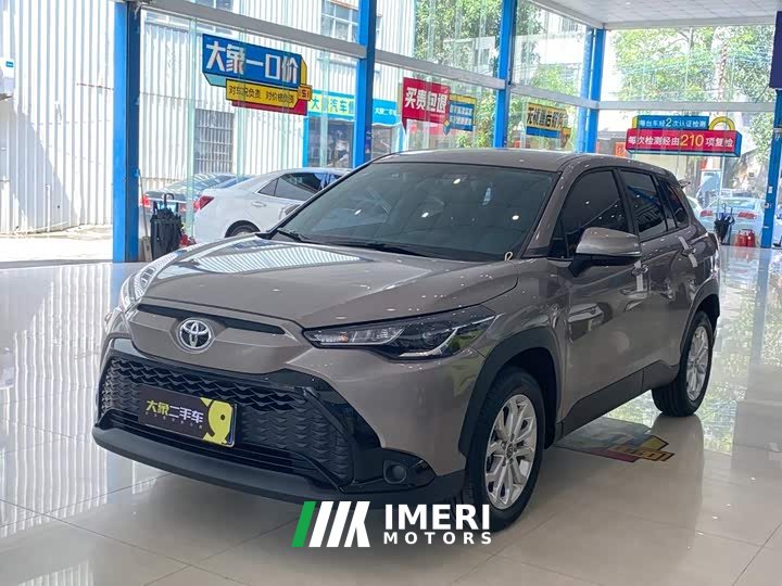Toyota Frontlander 2.0L CVT Elite - ავტომობილი ჩინეთიდან