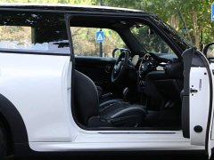BMW MINI Facelift 2.0T COOPER S Racer - ფოტო 11
