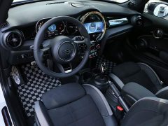 BMW MINI Facelift 2.0T COOPER S Racer - ფოტო 13