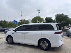 BYD Summer DM-i 1.5T 218KM Excellence Edition - ფოტო 9