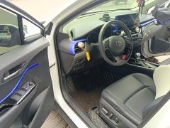 Toyota C-HR 2.0L Luxury Edition - ფოტო 17