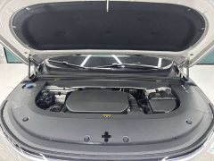 Li Auto L6 Max Smart Refresh Edition - ფოტო 18