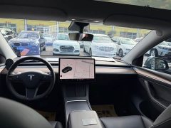 Tesla Model Y Long Range All-Wheel Drive - ფოტო 9