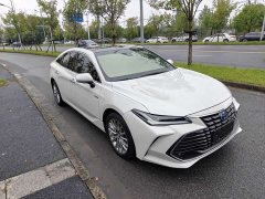Toyota Avalon Hybrid 2.5L XLE Premium - ფოტო 3