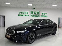 BMW 5 Series 530Li Luxury M Sport Package - ფოტო 1