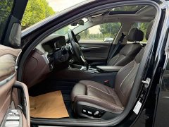 BMW 5 Series 530Li Luxury Edition Premium Package - ფოტო 4