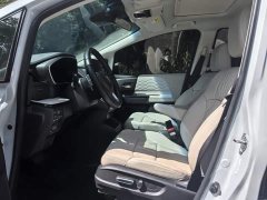 Honda Odyssey 2.0L e:HEV Luxury - ფოტო 5