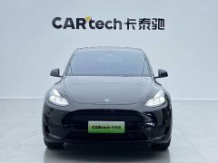 Tesla Model Y Rear-Wheel Drive - ფოტო 2