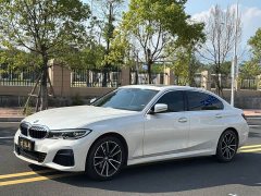BMW 3 Series 325Li M Sport Package - ფოტო 1