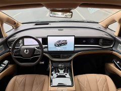 Denza D9 DM-i Smart Drive 1020 Four-Wheel Drive Flagship - ფოტო 5