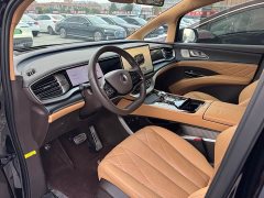 Denza D9 DM-i Smart Drive 1020 Four-Wheel Drive Flagship - ფოტო 9
