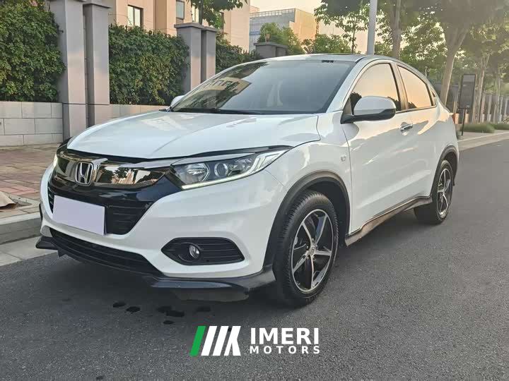 Honda Vezel 1.5L CVT Pioneer Edition