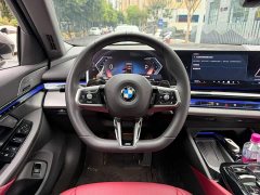 BMW 5 Series 530Li Premier M Sport Package - ფოტო 14