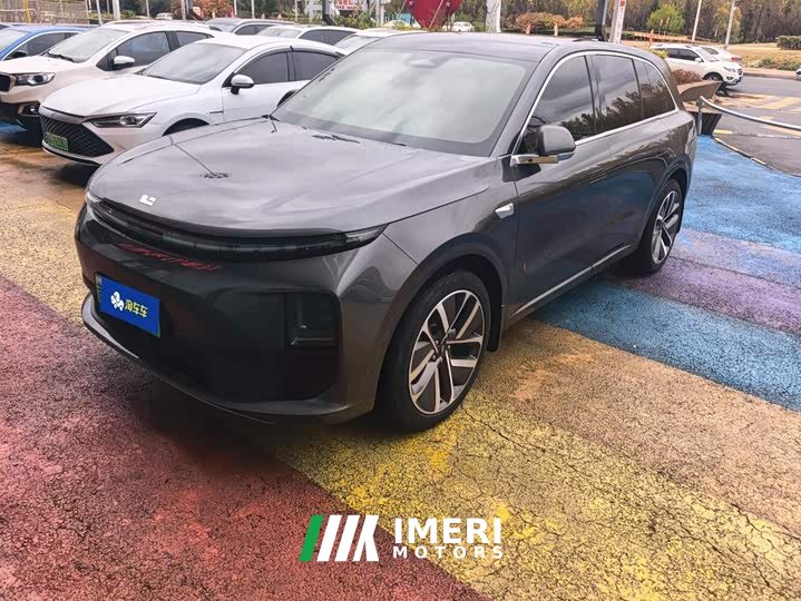 Li Auto L6 Pro - ავტომობილი ჩინეთიდან