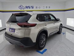 Nissan Qashqai VC-Turbo 300 CVT 2WD Luxury 7-Seater - ფოტო 3