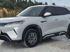 BYD Yuan UP 401KM Vitality Edition - ფოტო 1