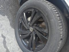 Volkswagen Touareg 3.0TSI Rui Xiang Edition Obsidian Black Sport Package - ფოტო 6