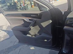 Volkswagen Touareg 3.0TSI Rui Xiang Edition Obsidian Black Sport Package - ფოტო 7
