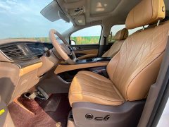 Denza D9 DM-i 970 AWD Flagship - ფოტო 7