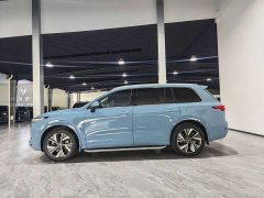 Li Auto ONE Extended Range 6-Seater - ფოტო 4