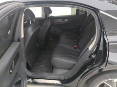 FAW Red Flag E-QM5 Facelift Base Mobility Edition - ფოტო 11